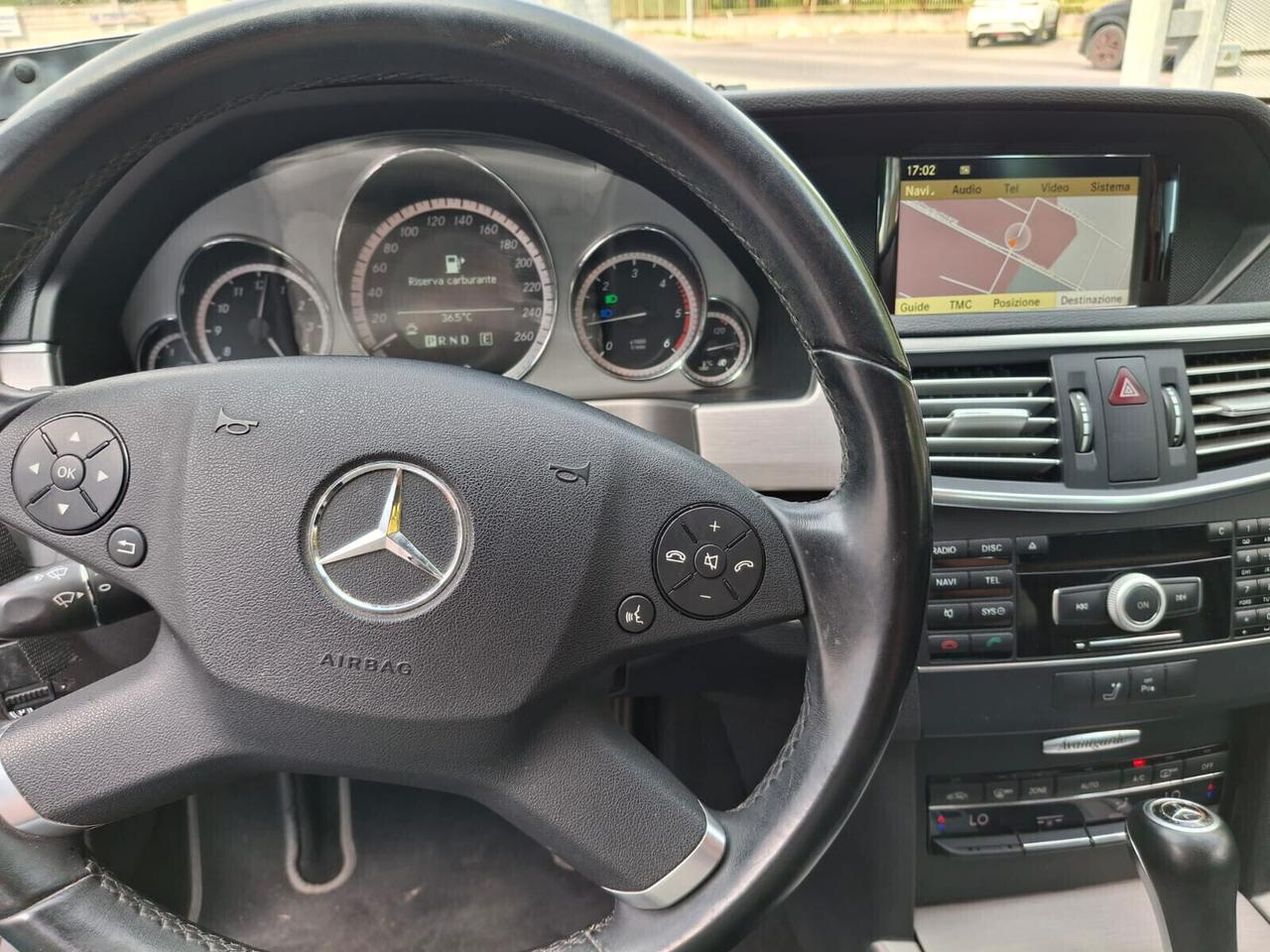 Mercedes-benz E 220 CDI BlueEFFICIENCY Avantg.AMG