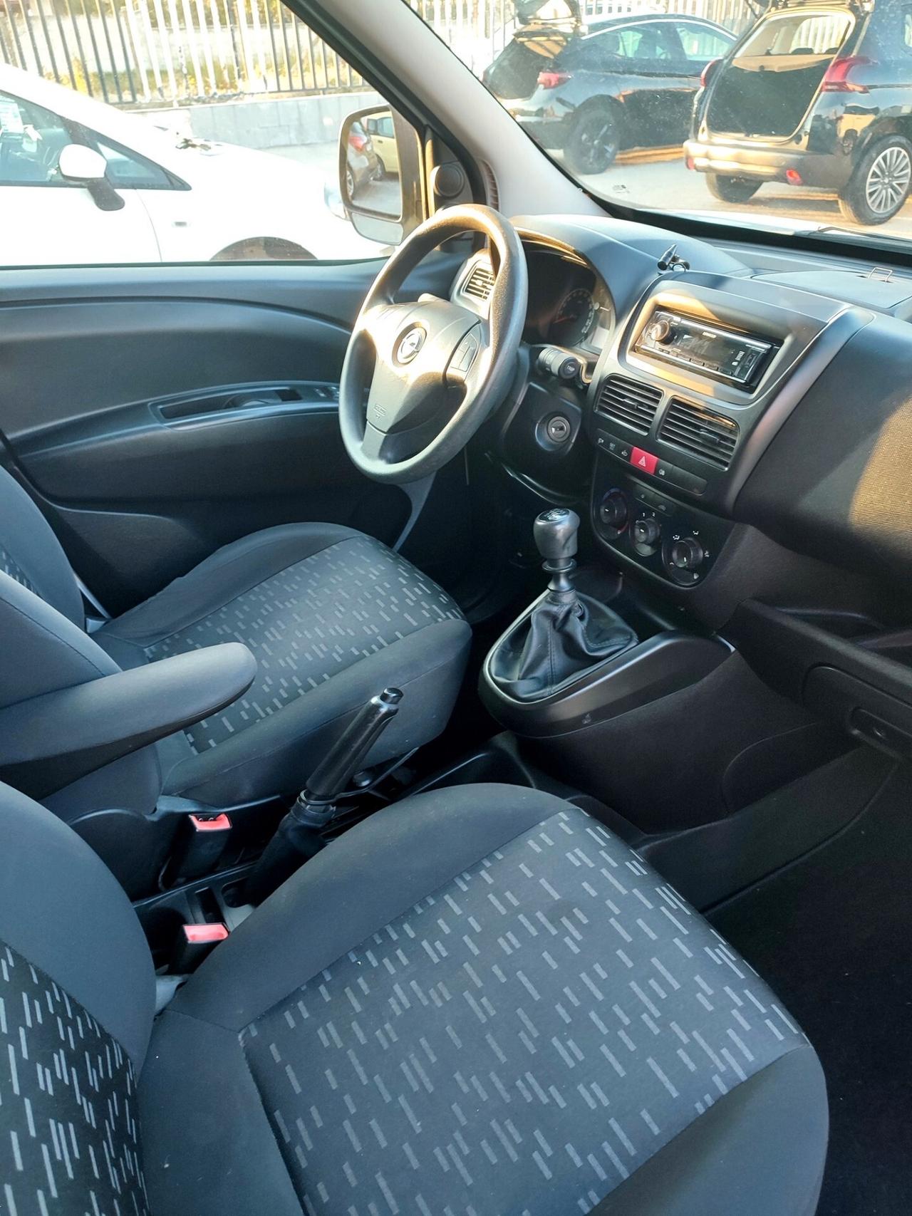 Opel Combo 1.6 CDTI 105CV Van