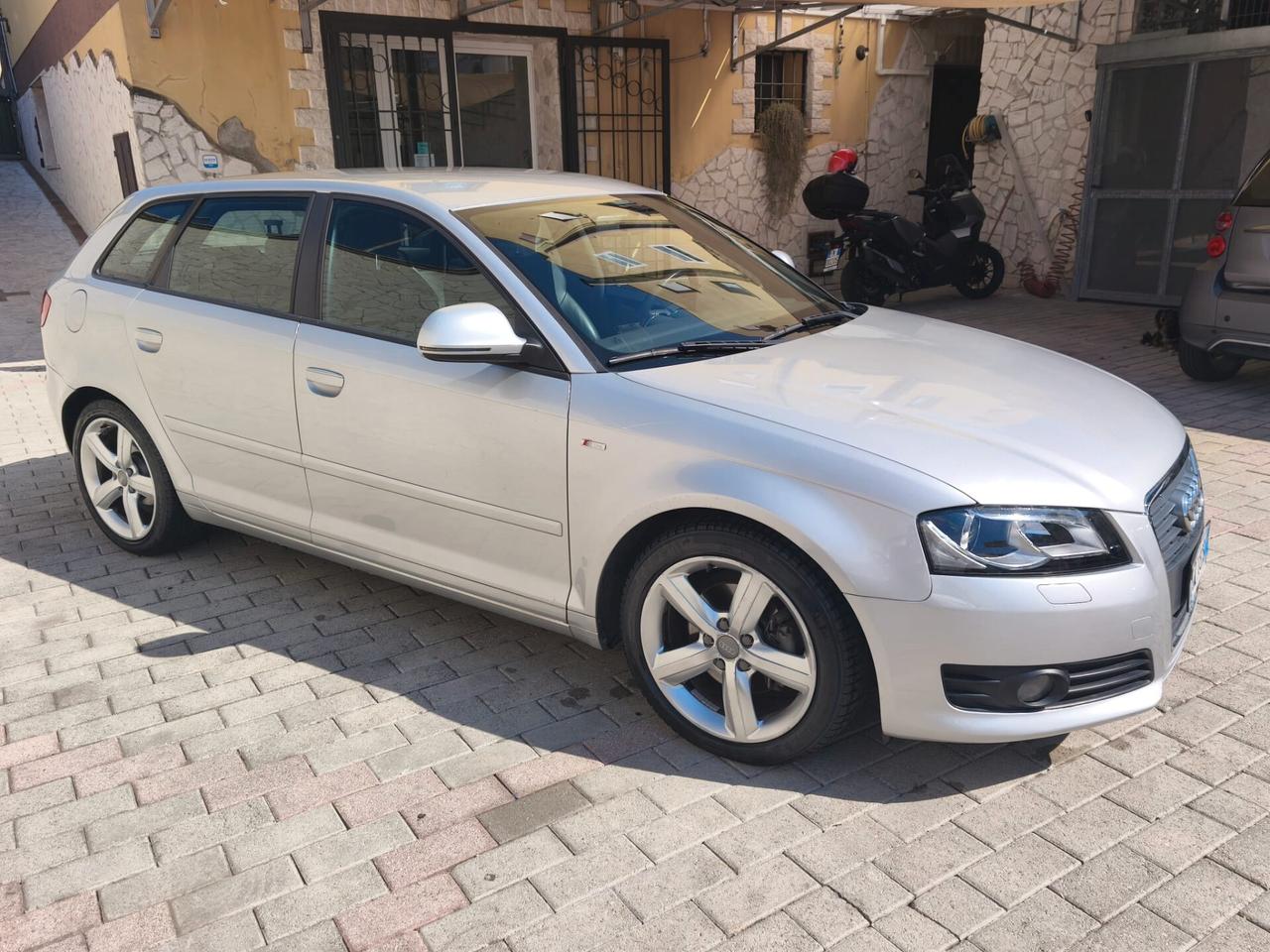 Audi A3 SPB 1.4 16V TFSI Attraction