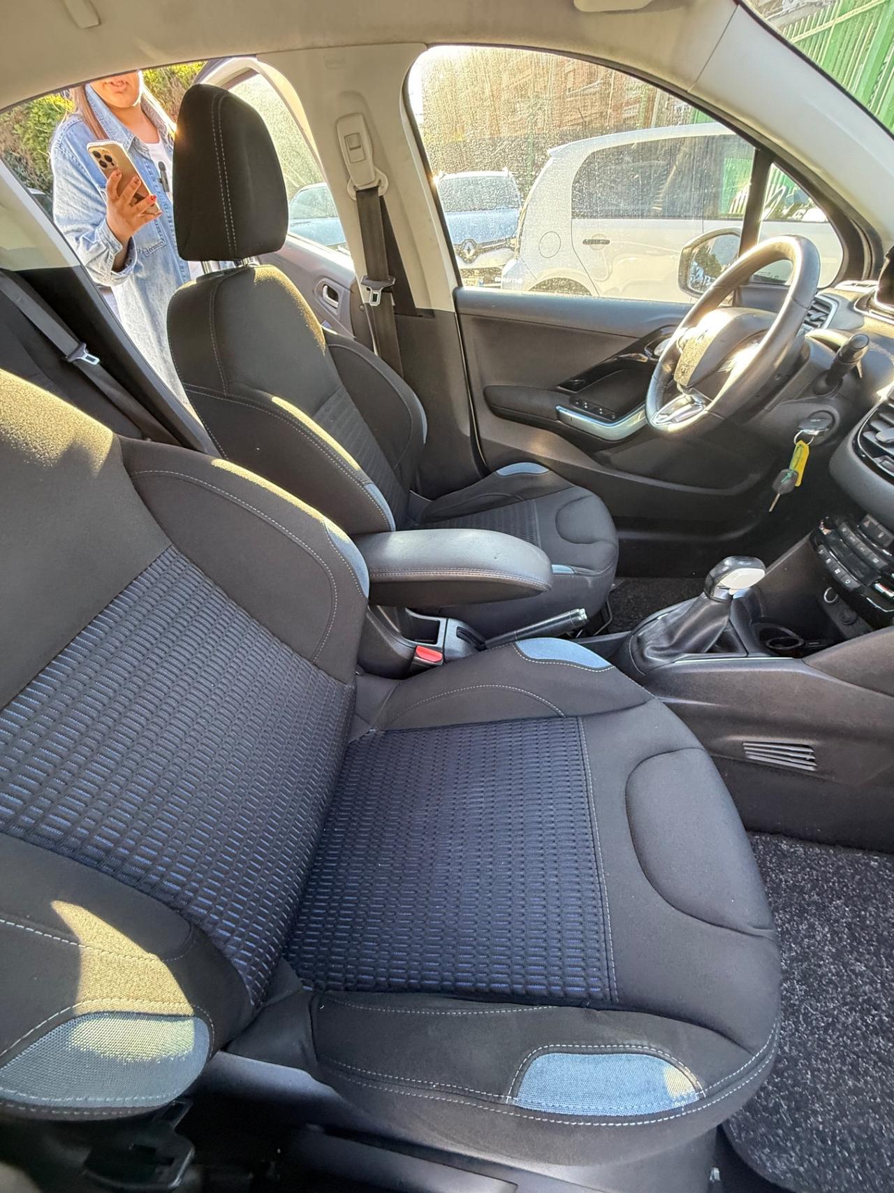 Peugeot 208 1.2 VTi 82 CV 5 porte Active