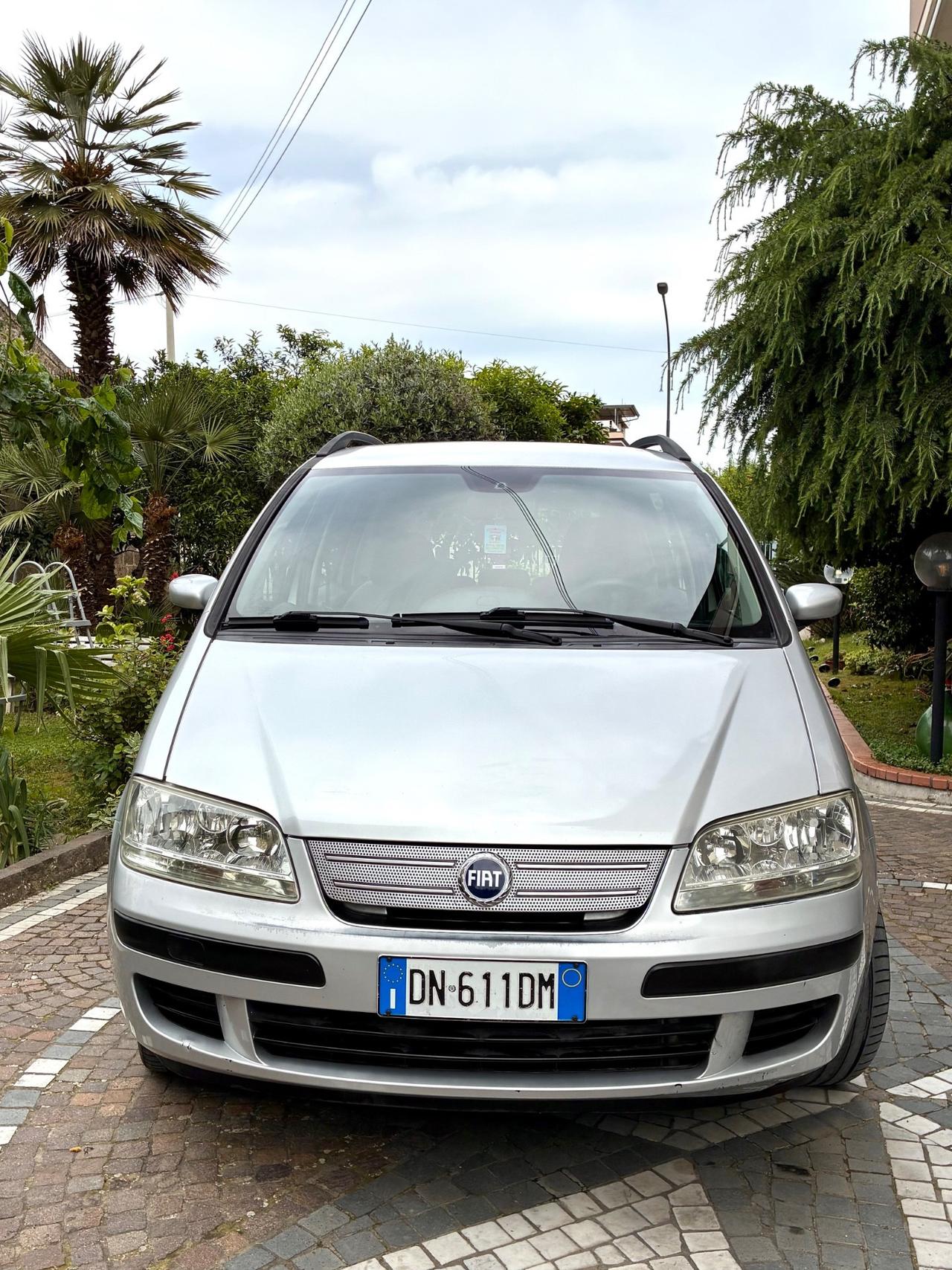 Fiat Idea 1.4 BlackStar GPL