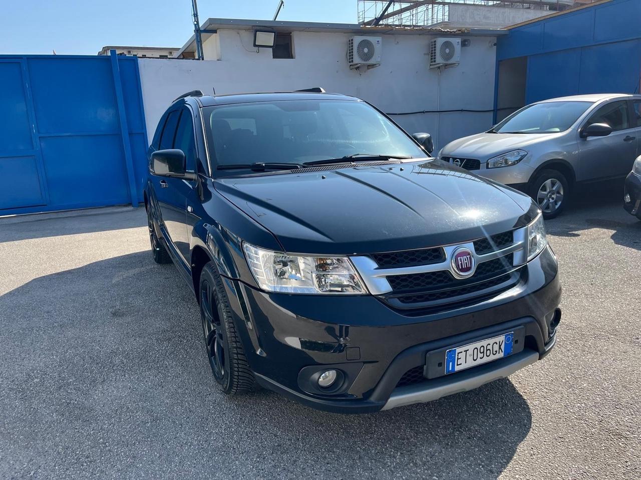Fiat freemont-2.0 mjt/170 cv -4x4- camb aut-12/2013