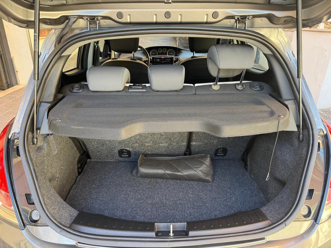 LANCIA Ypsilon 1.2 69CV 5 porte Ecochic Elefantino