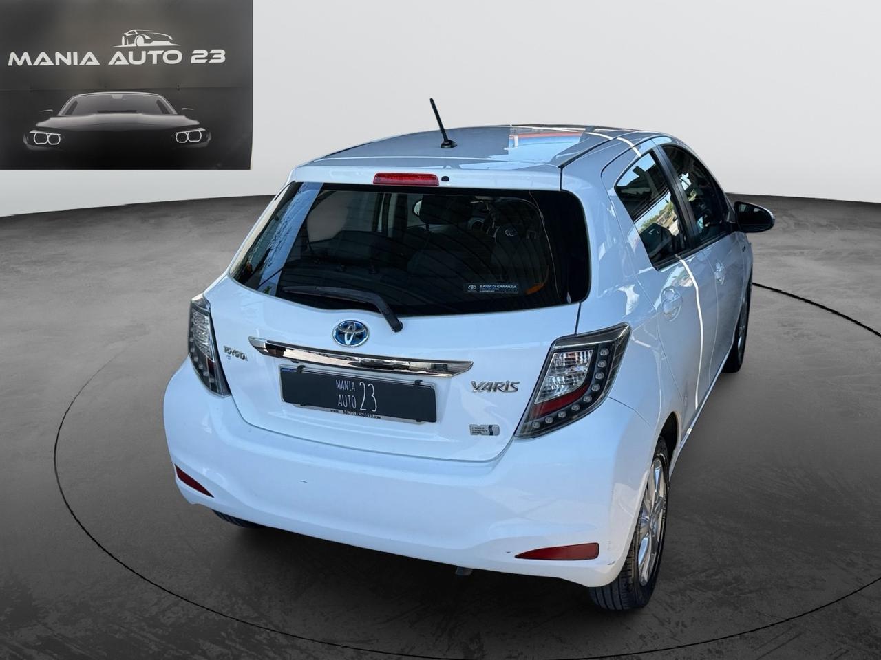Toyota YARIS 1.5 HYBRID 101 CV*AUTOMATICA*NEOPATENTATI*UNIPRO*