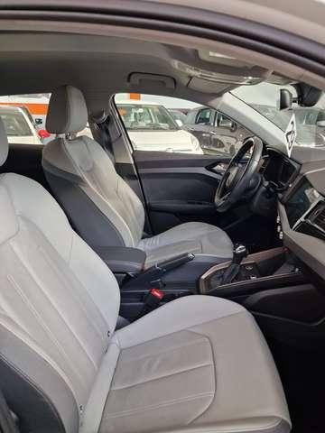 Audi A1 A1 Citycarver 30 1.0 tfsi Contrast 110cv S-TRONIC