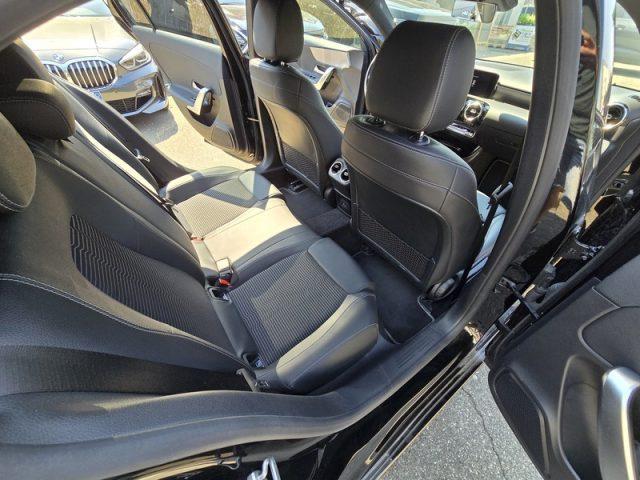 MERCEDES-BENZ A 200 d Automatic Sport NIGHT EDITION PERMUTE