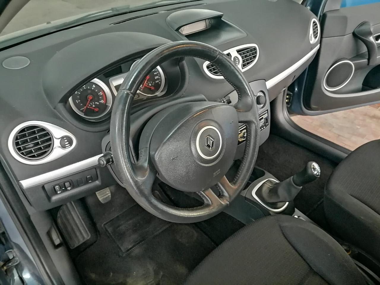 Renault Clio 1.5 dci 85cv 3p Luxe