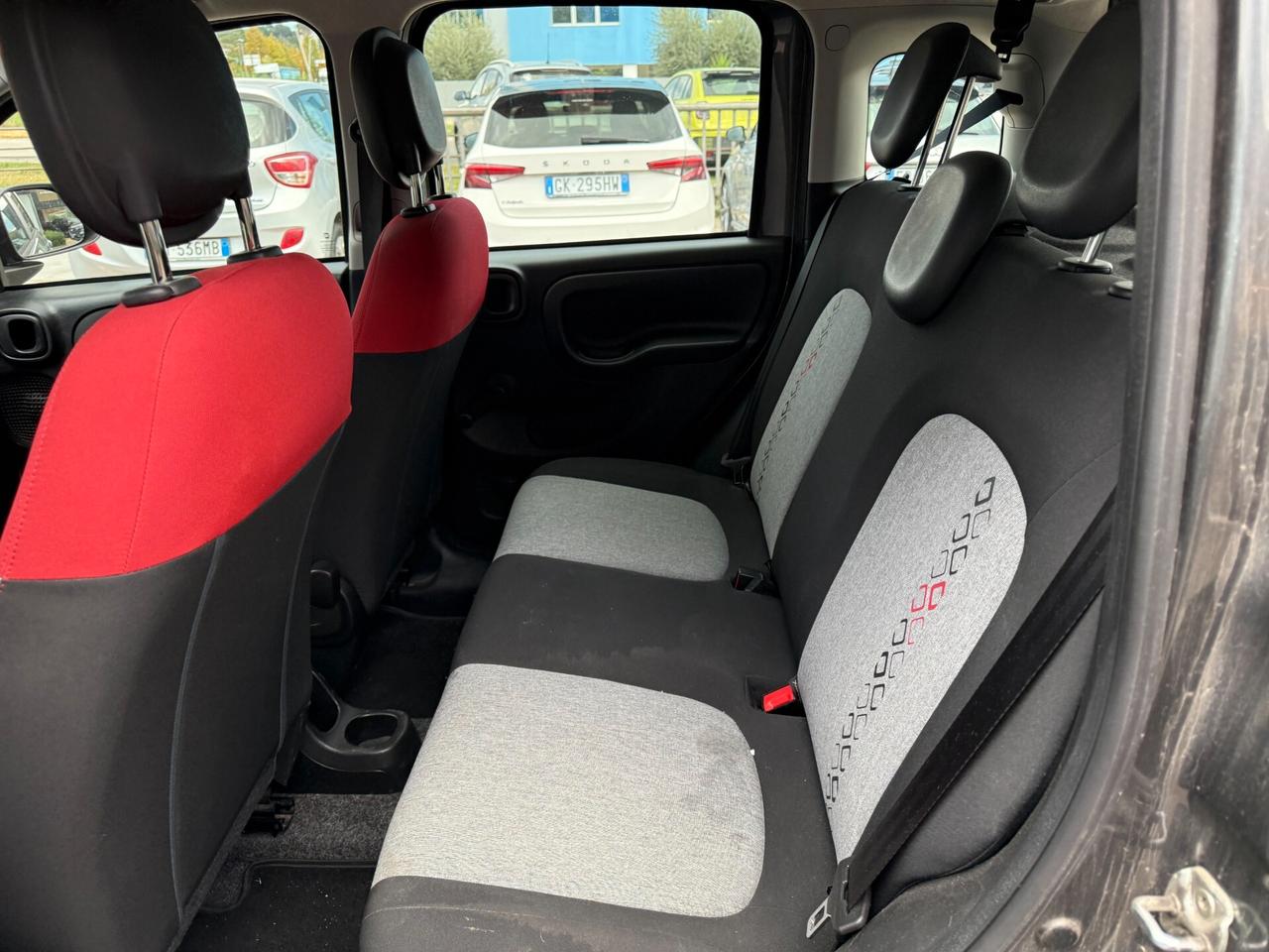 FIAT PANDA 0,9 METANO 80 CV LOUNGE 5P