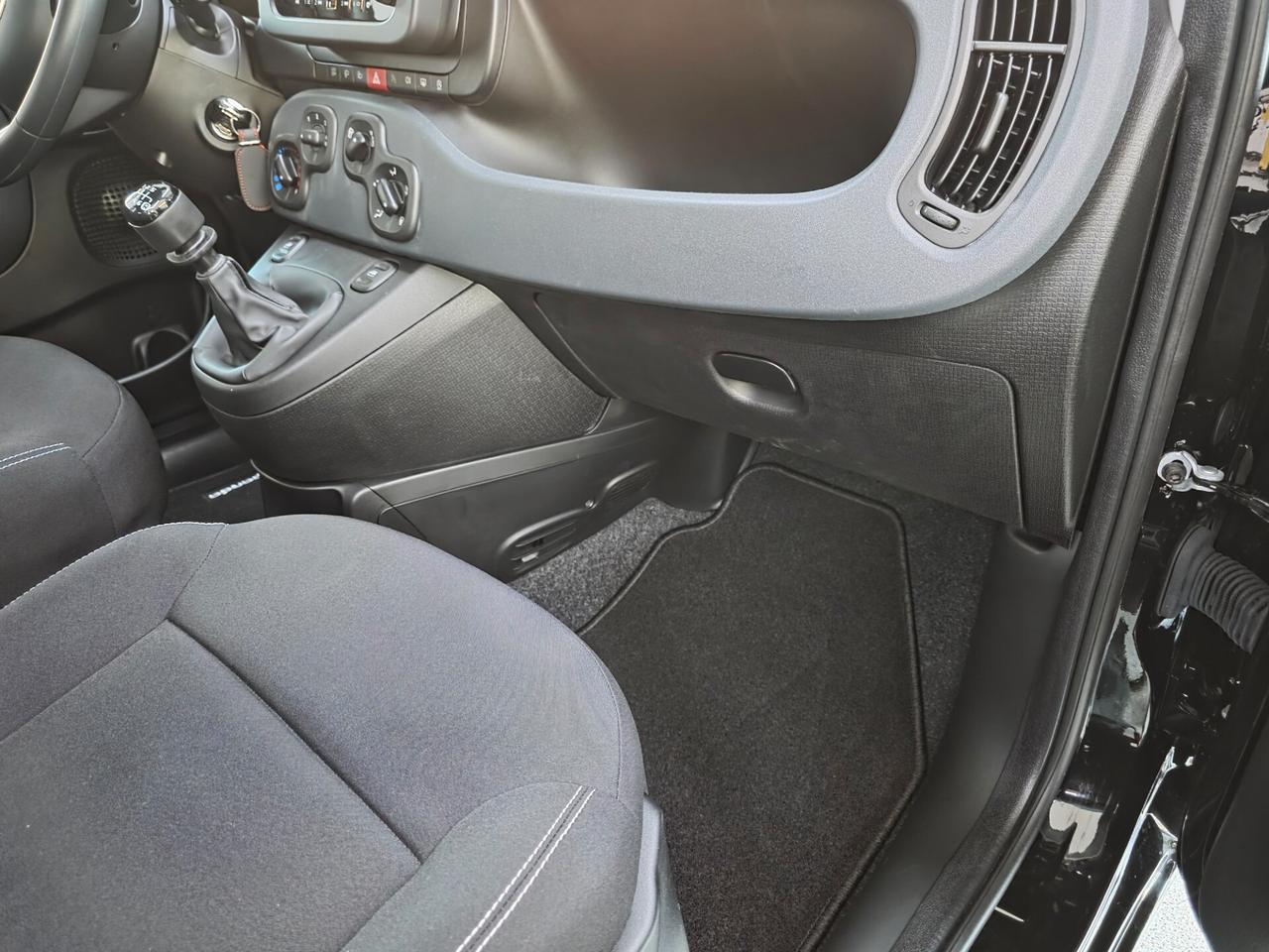 Fiat Panda 1.0 FireFly S&S Hybrid Pandina Uniproprietario nuova