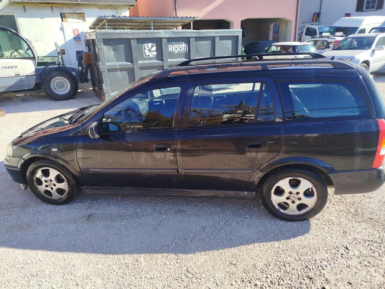 Opel Astra 2.0 16V DTI cat Station Wagon Club