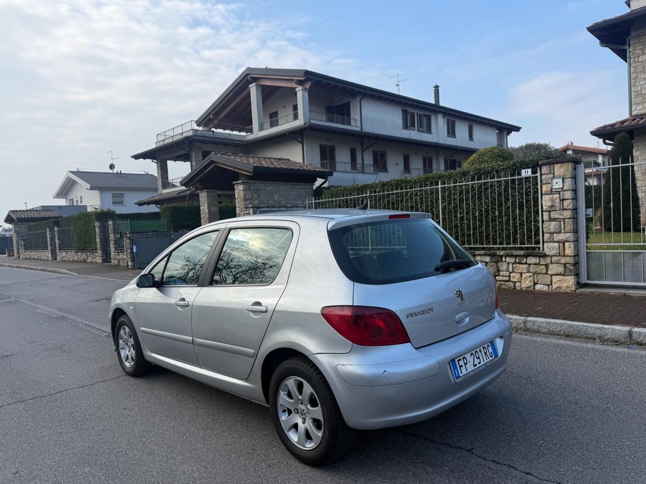 Peugeot 307 2.0 HDi 5p. XS