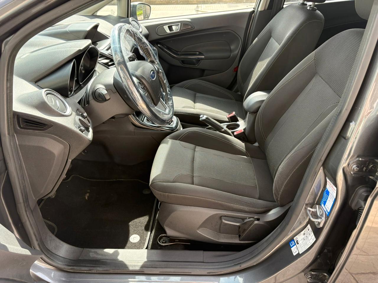 Ford Fiesta 1.4 5p. Bz.- GPL Titanium gpl 2036