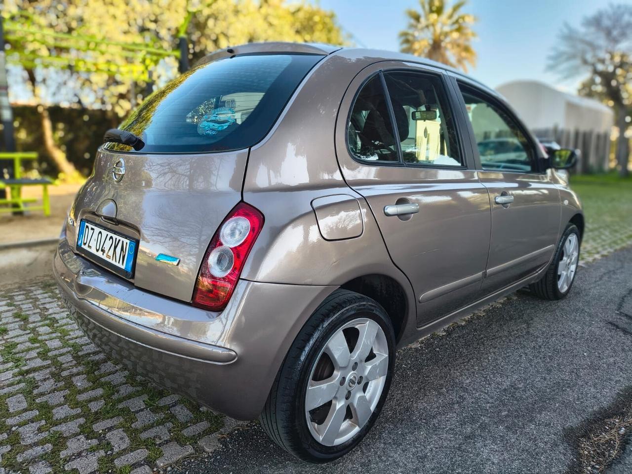 Nissan Micra 1.2 benzina NEOPATENTATI