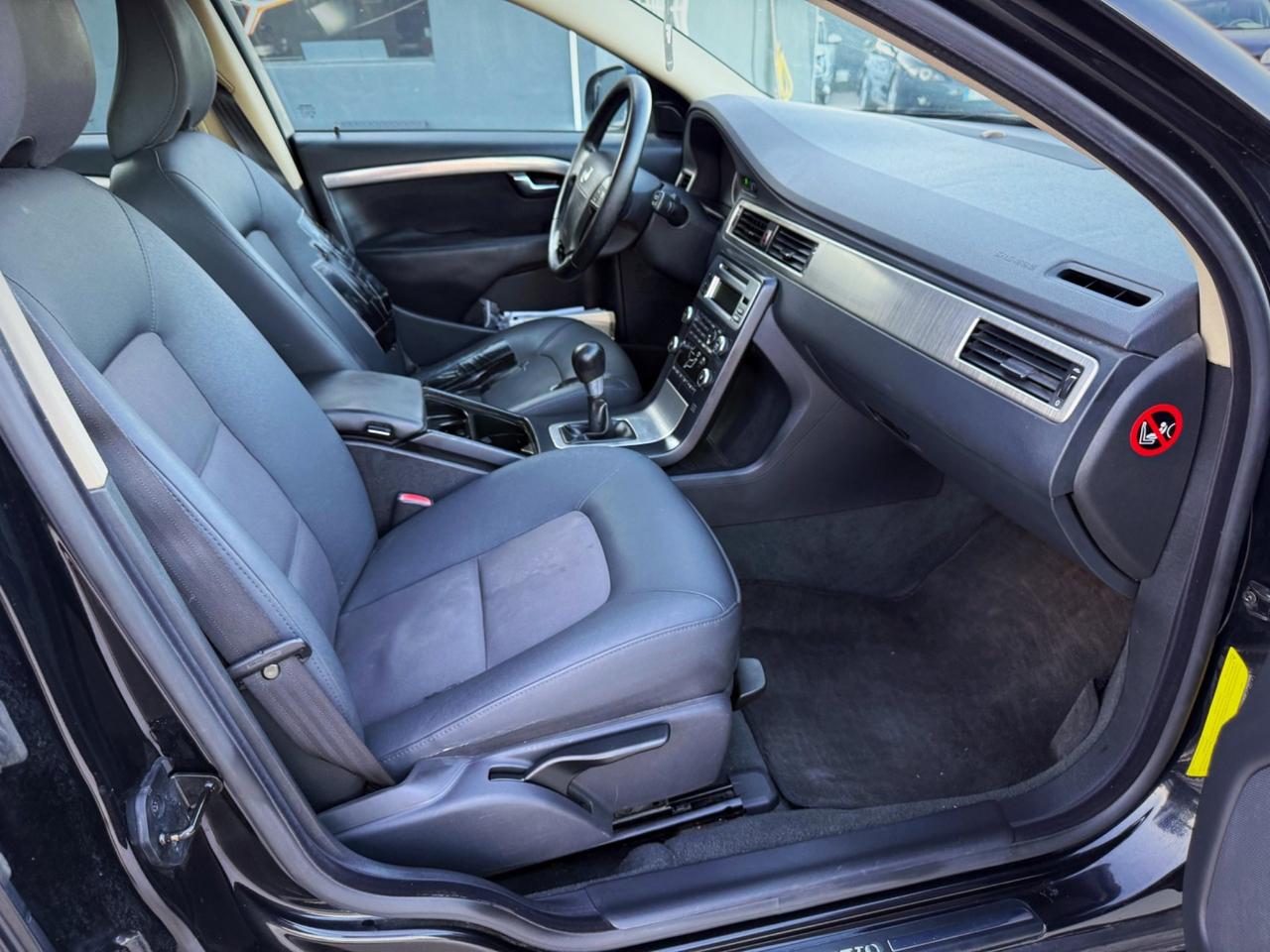 Volvo V70 2.4 D5 Summum Garanzia 12 Mesi