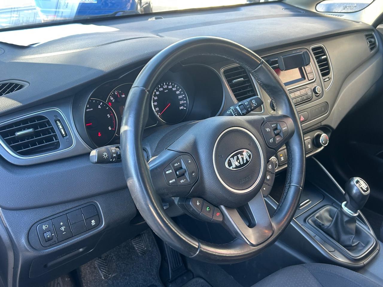 Kia Carens 1.7 CRDi 115 CV Cool