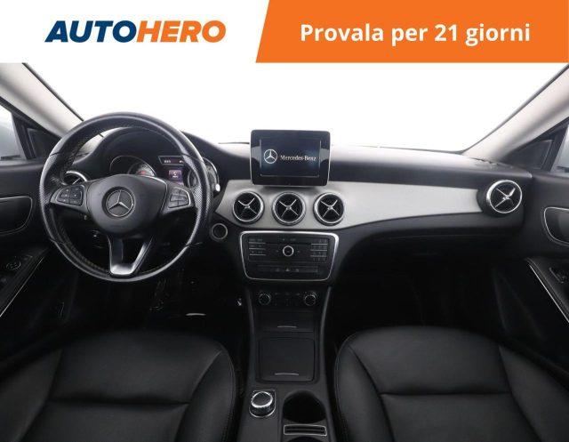 MERCEDES-BENZ CLA 200 Sport