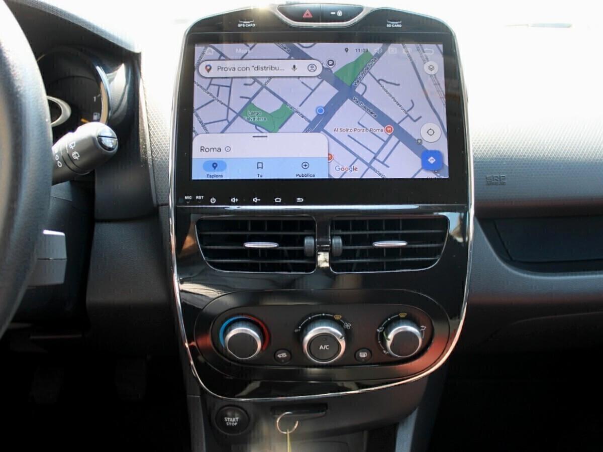 Renault Clio 1.2 Life 75cv E6 Navi PDC Retrocamera FINAZIABILE