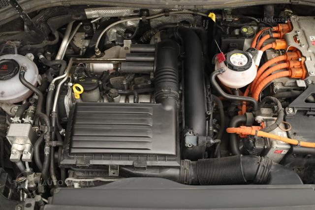 VOLKSWAGEN Tiguan 1.4 TSI eHYBRID DSG Life
