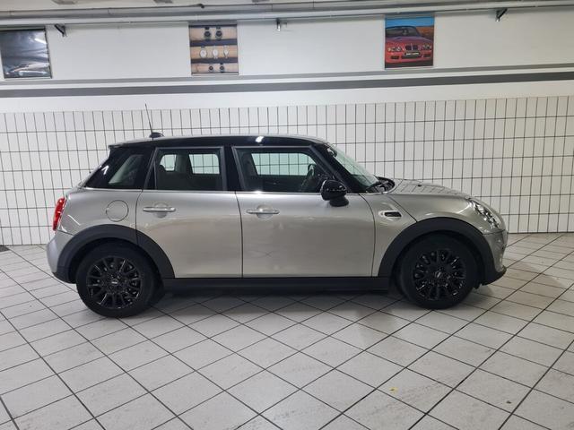 Mini Cooper 1.5 TwinPower Turbo Cooper Business XL