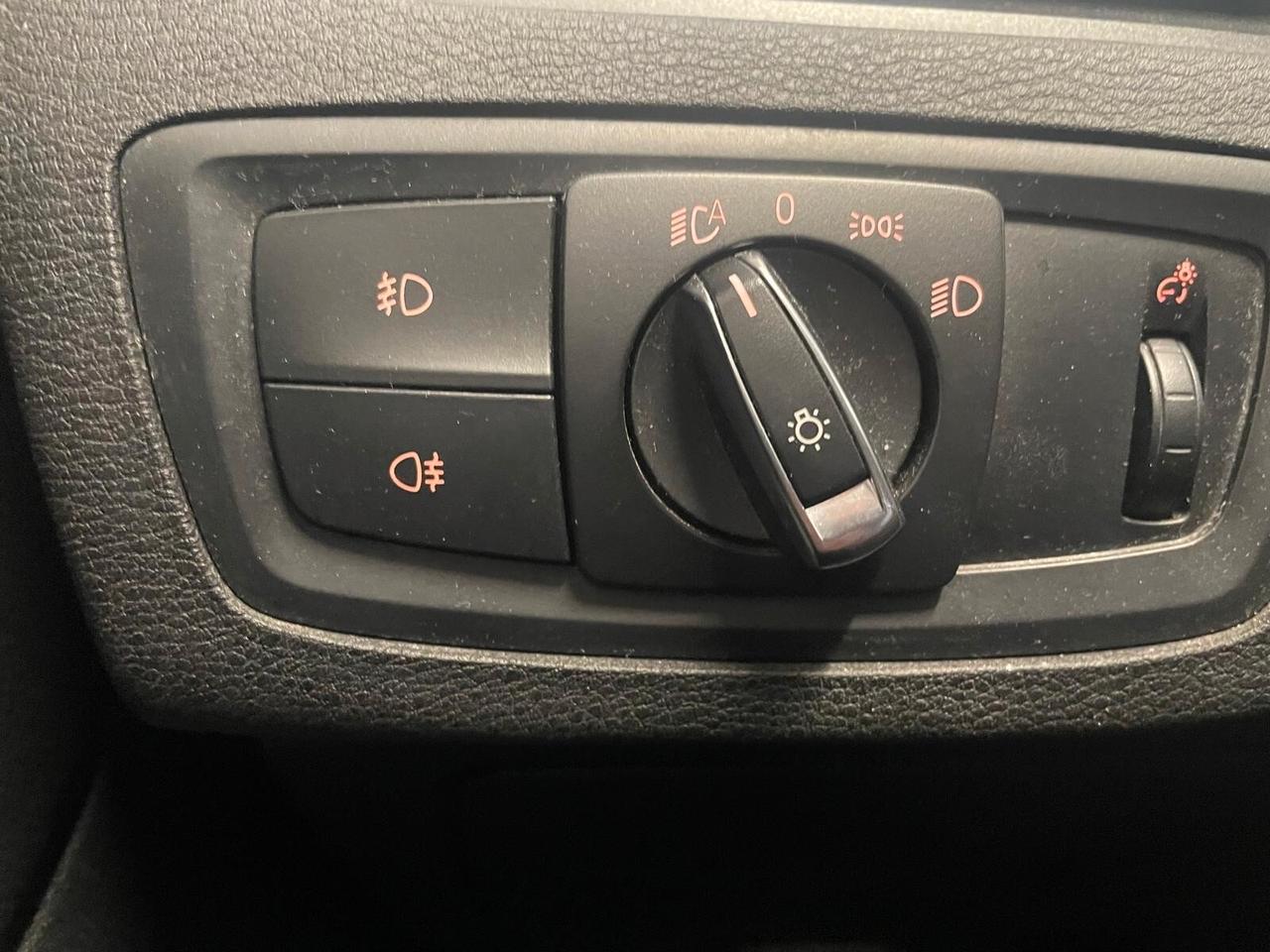 BMW X1 sDrive16d X-Line Navi Full LED – Comfort e Sportività