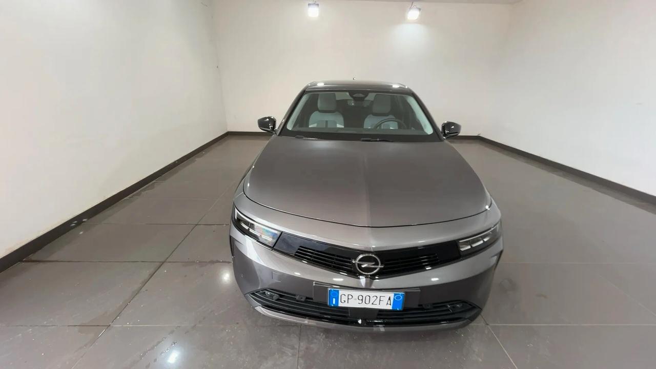 Opel Astra 1.2 Turbo 130 CV Business Elegance