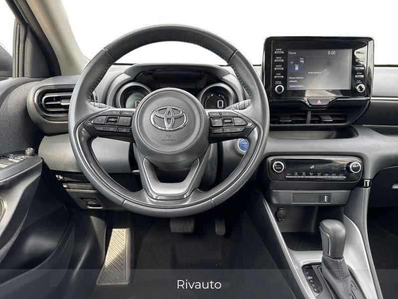 Toyota Yaris Hybrid Trend MY22