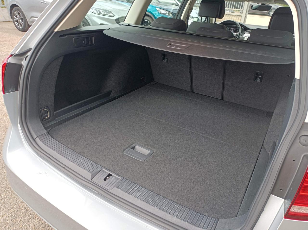 Volkswagen Passat Variant 2.0 TDI DSG Executive BlueMotion Tech.