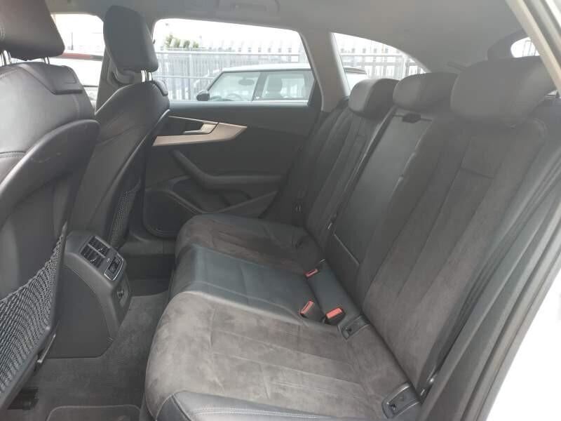 Audi A4 Avant 2.0 TFSI g-tron S-LINE MATRIX LED, ACC, CERCHI 18!!!!