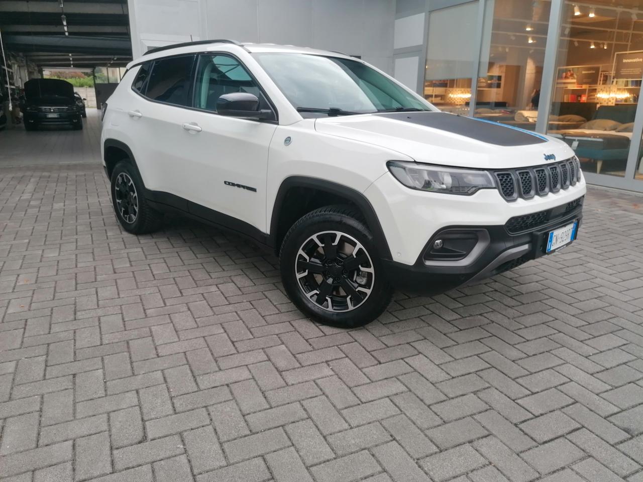 Jeep Compass 1.3 turbo t4 phev Trailhawk 4xe auto