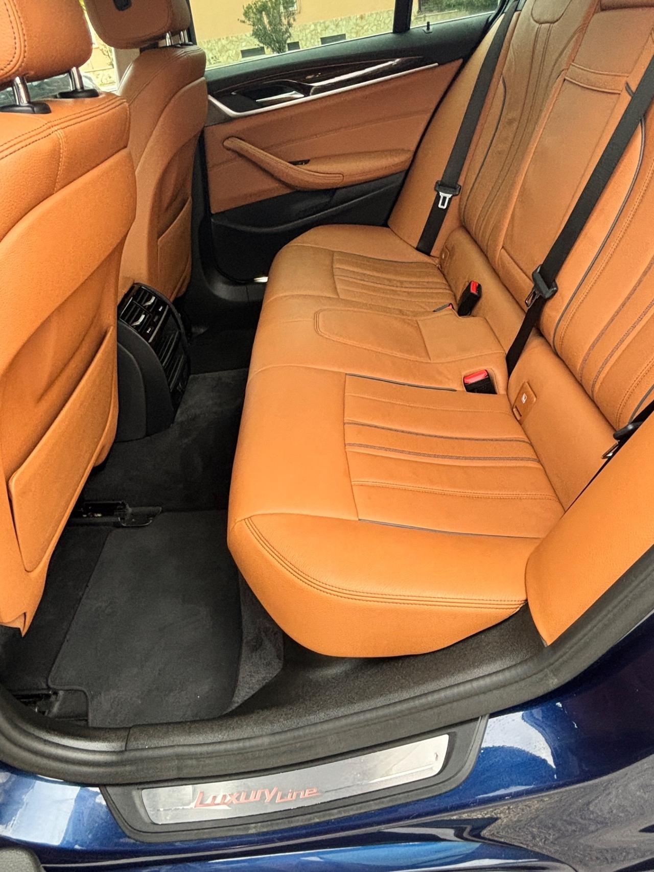 Bmw 520 520d xDrive Luxury