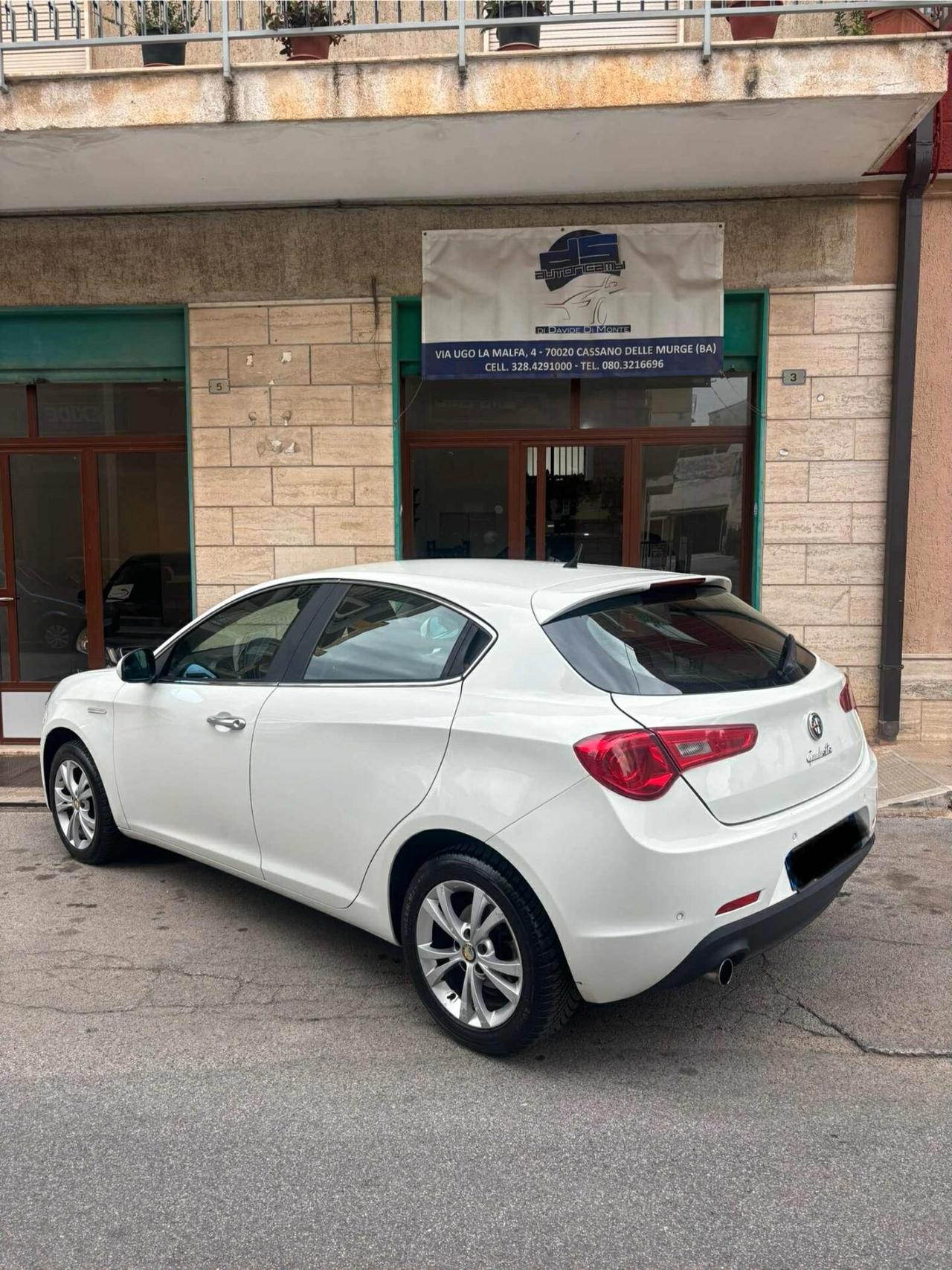 Alfa Romeo Giulietta 1.6 JTDm-2 105 CV Distinctive