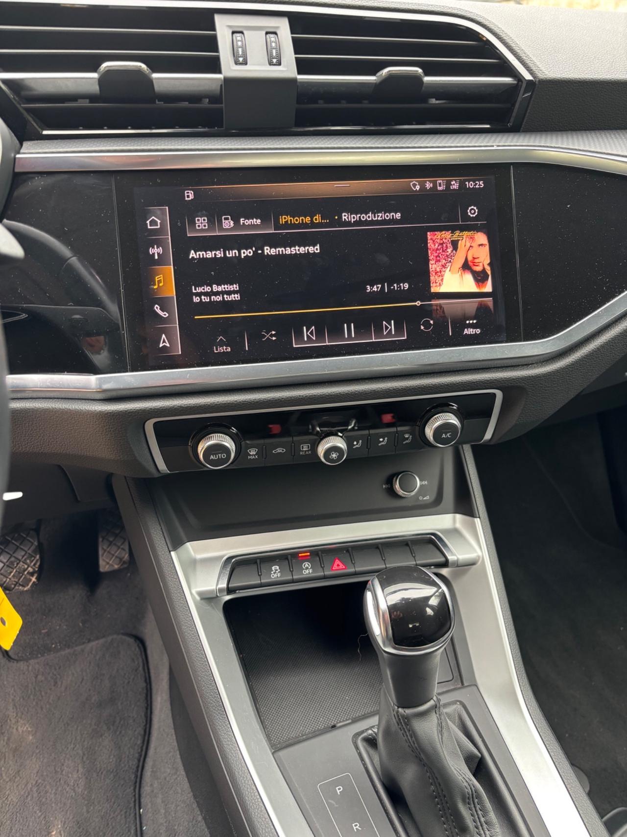 Audi Q3 40 TDI quattro S tronic Business Advanced