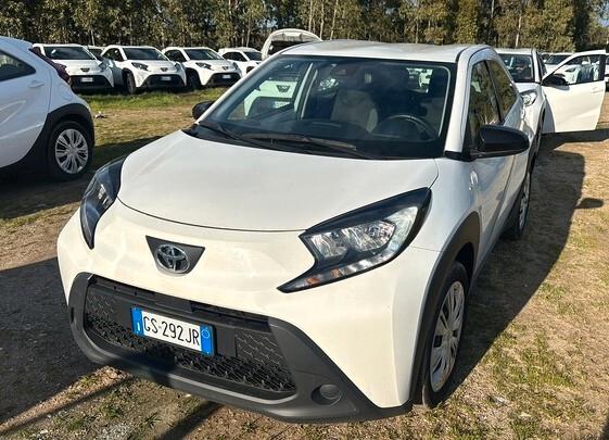 Toyota Aygo X 1.0 VVT-i 72 CV 5 porte Active **PREZZO VERO** UNIPRO IVA DEDUCIBILE