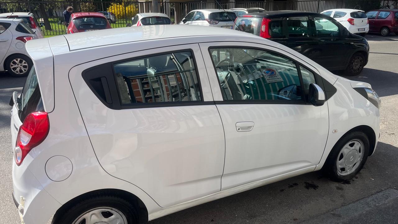 Chevrolet Spark 1.0 LT GPL
