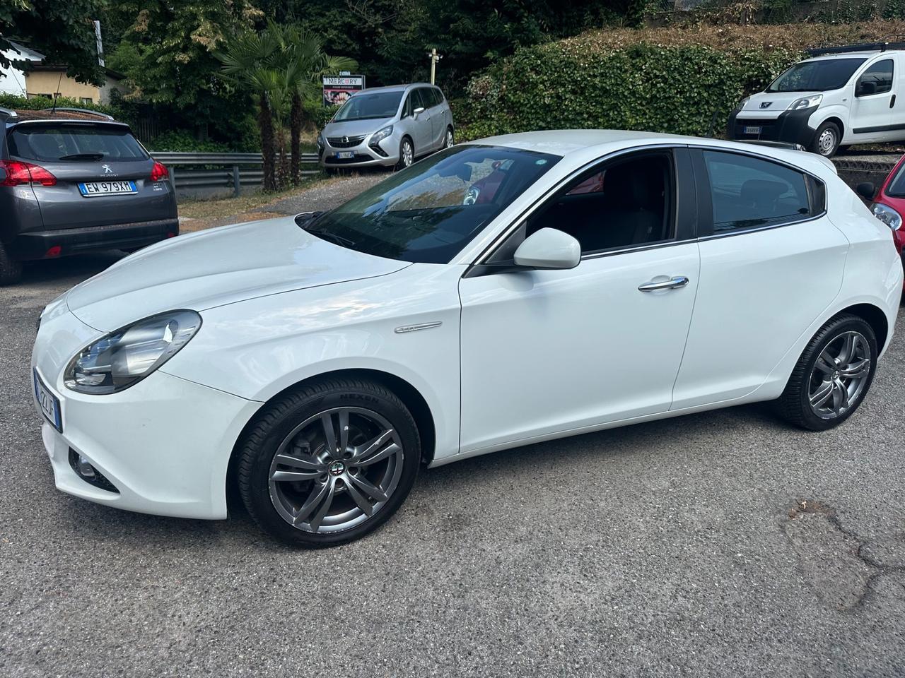 Alfa Romeo Giulietta 1.6 JTDm-2 105 CV Distinctive