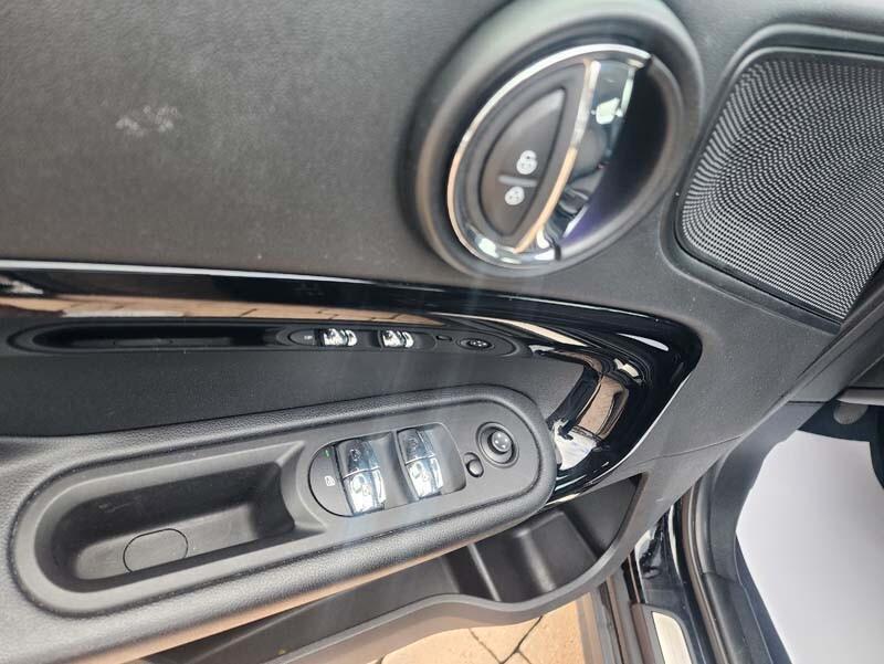Mini Countryman 1.5 Benzina