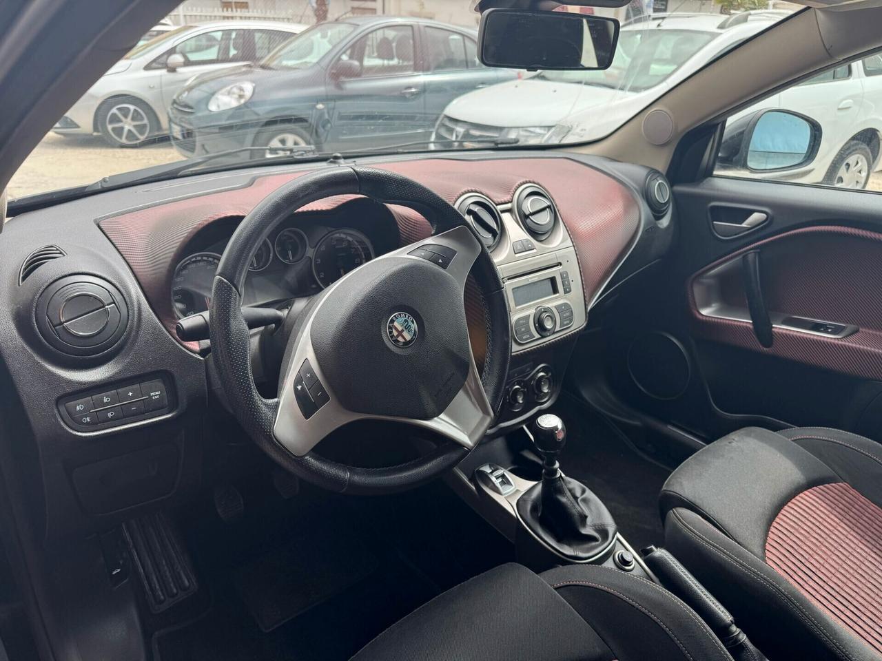 Alfa Romeo MiTo 1.4 78 CV Distinctive Sport Pack