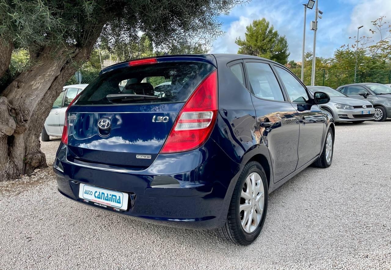 HYUNDAI i30 1.6 CRDI - 2008