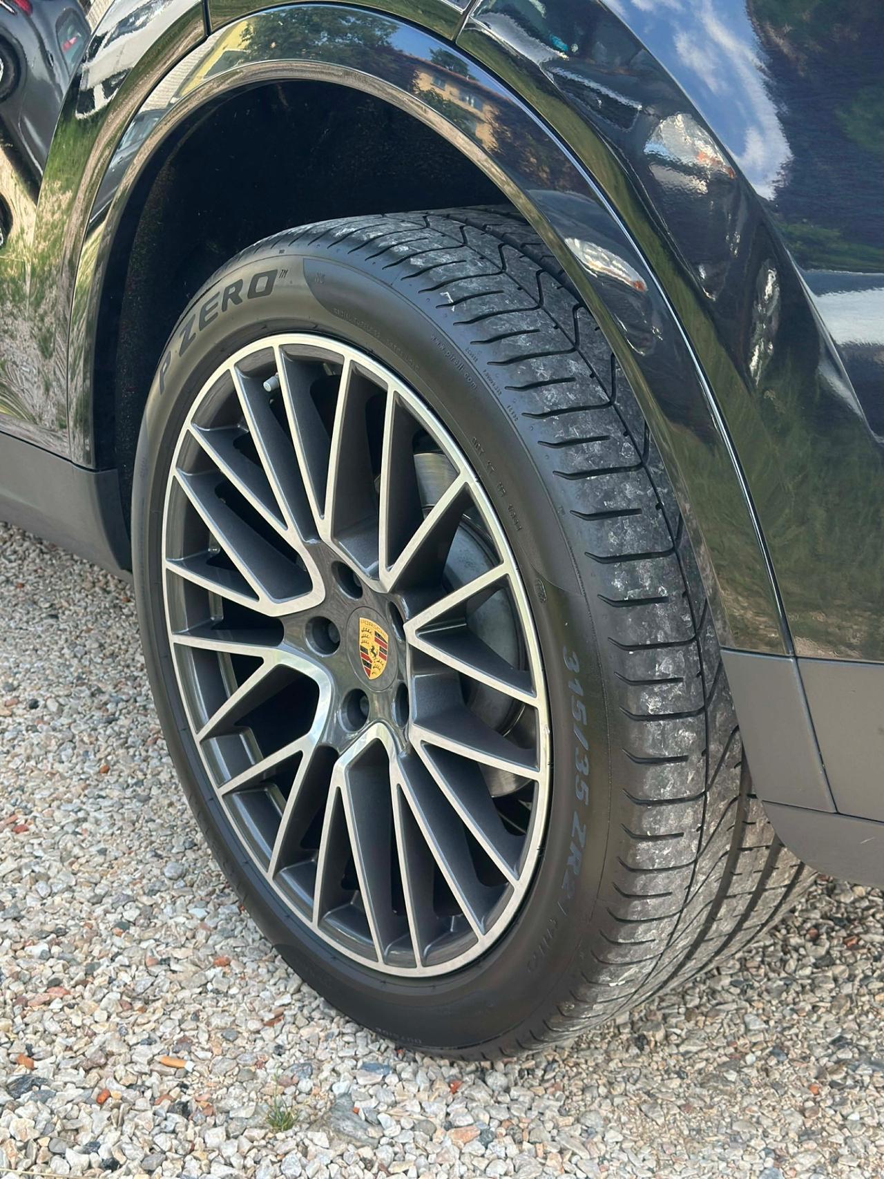 Porsche CAYENNE 3.0 V6 PANO BOSE KMCERT UNICOPR