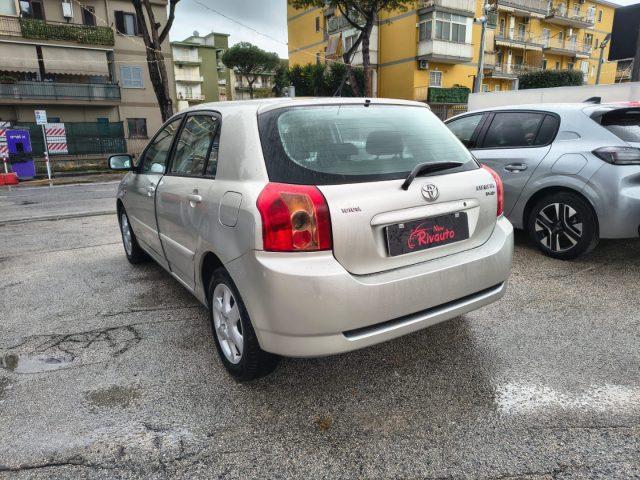 TOYOTA Corolla 1.4 D-4D M-MT 5 porte Sol ESP