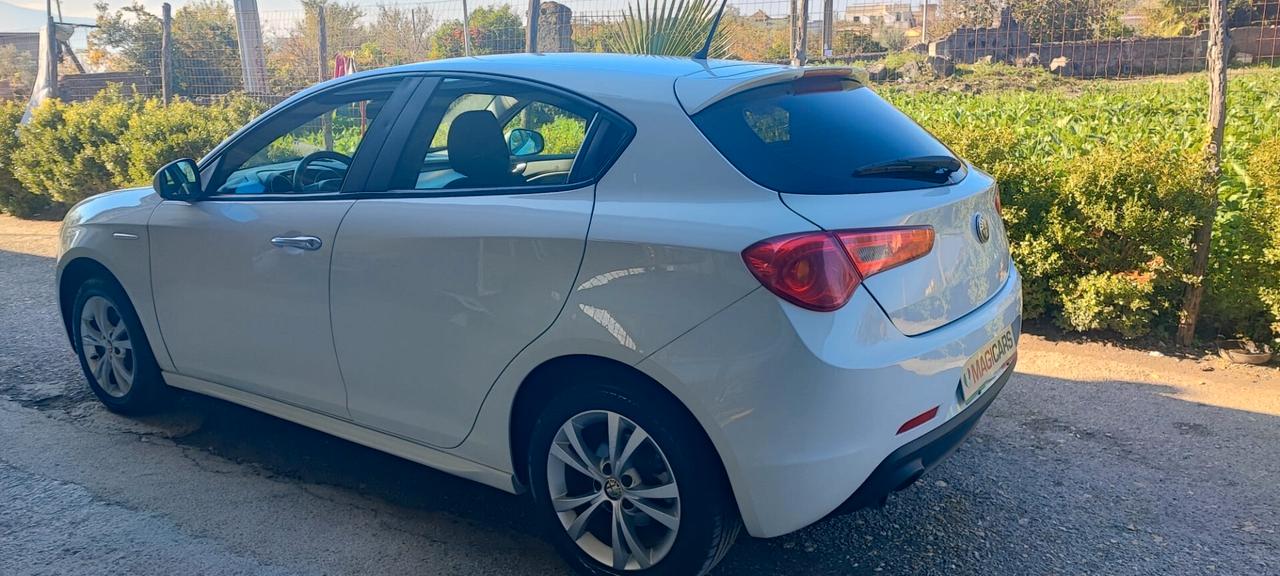 Alfa Romeo Giulietta 1.4 Turbo 120 CV Distinctive