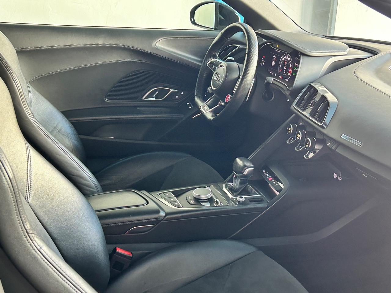 Audi R8 Spyder V10 quattro S tronic