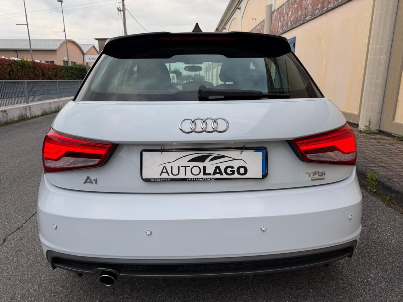 Audi A1 1.0 TFSI ultra S-Line. 2017.