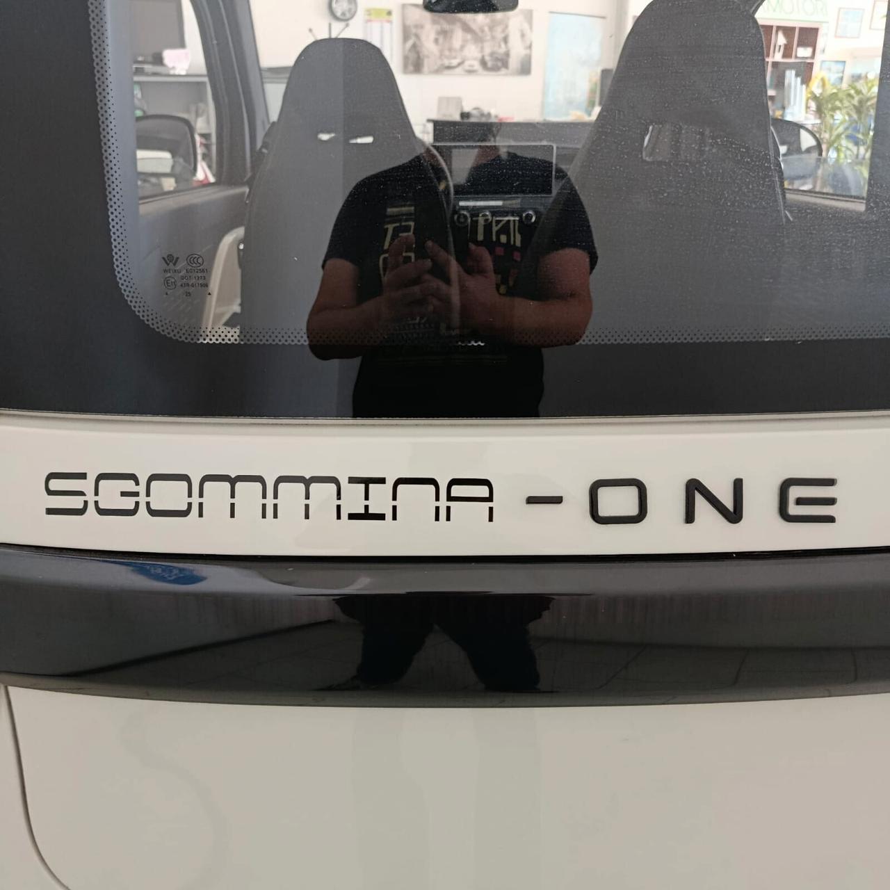 SGOMMINA ONE - QUADRICICLO ELETTRICO LEGGERO