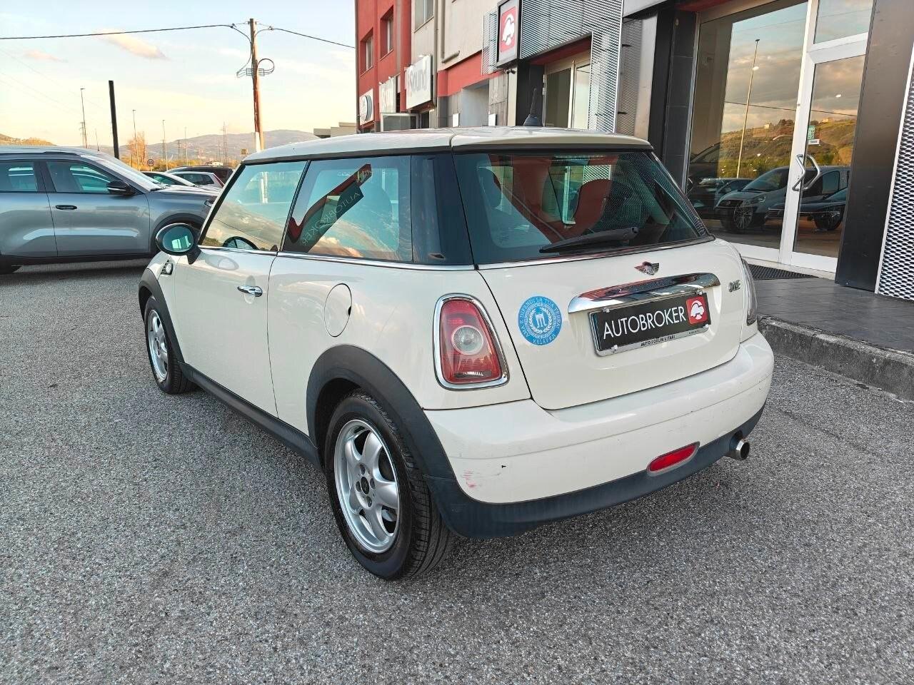MINI Mini 3ª serie (R56) Mini 1.4 16V One Chili