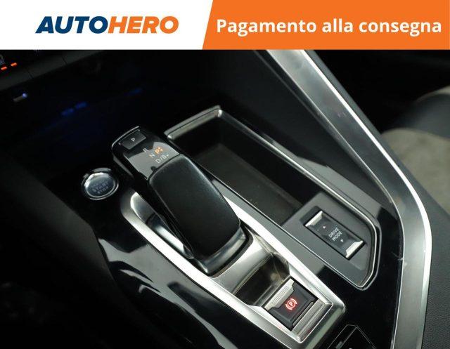 PEUGEOT 3008 Hybrid4 300 e-EAT8 GT