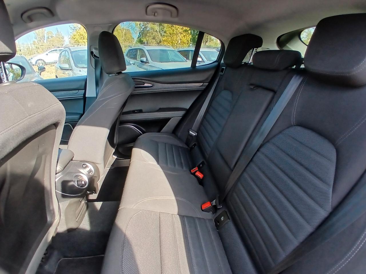 Alfa Romeo Stelvio 2.2 Turbodiesel 190CV AT8 Q4 Business