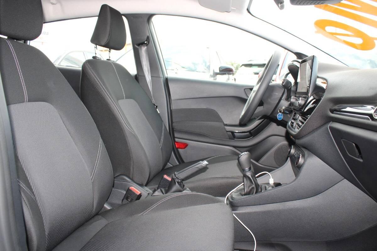 Ford Fiesta 1.1 Connect s&s 75cv con CarPlay