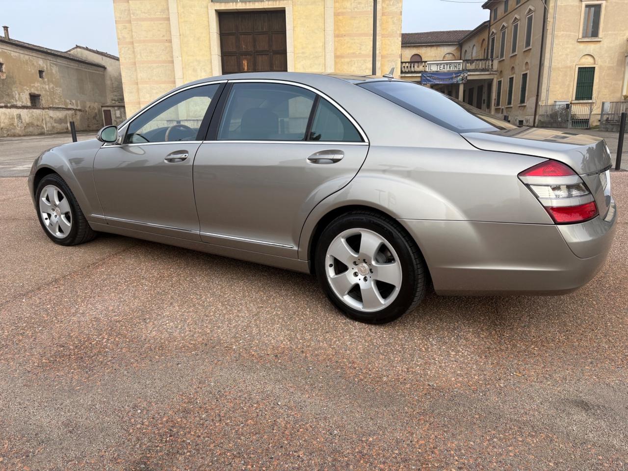 Mercedes-benz S 420 cdi V8 stra full perfetta