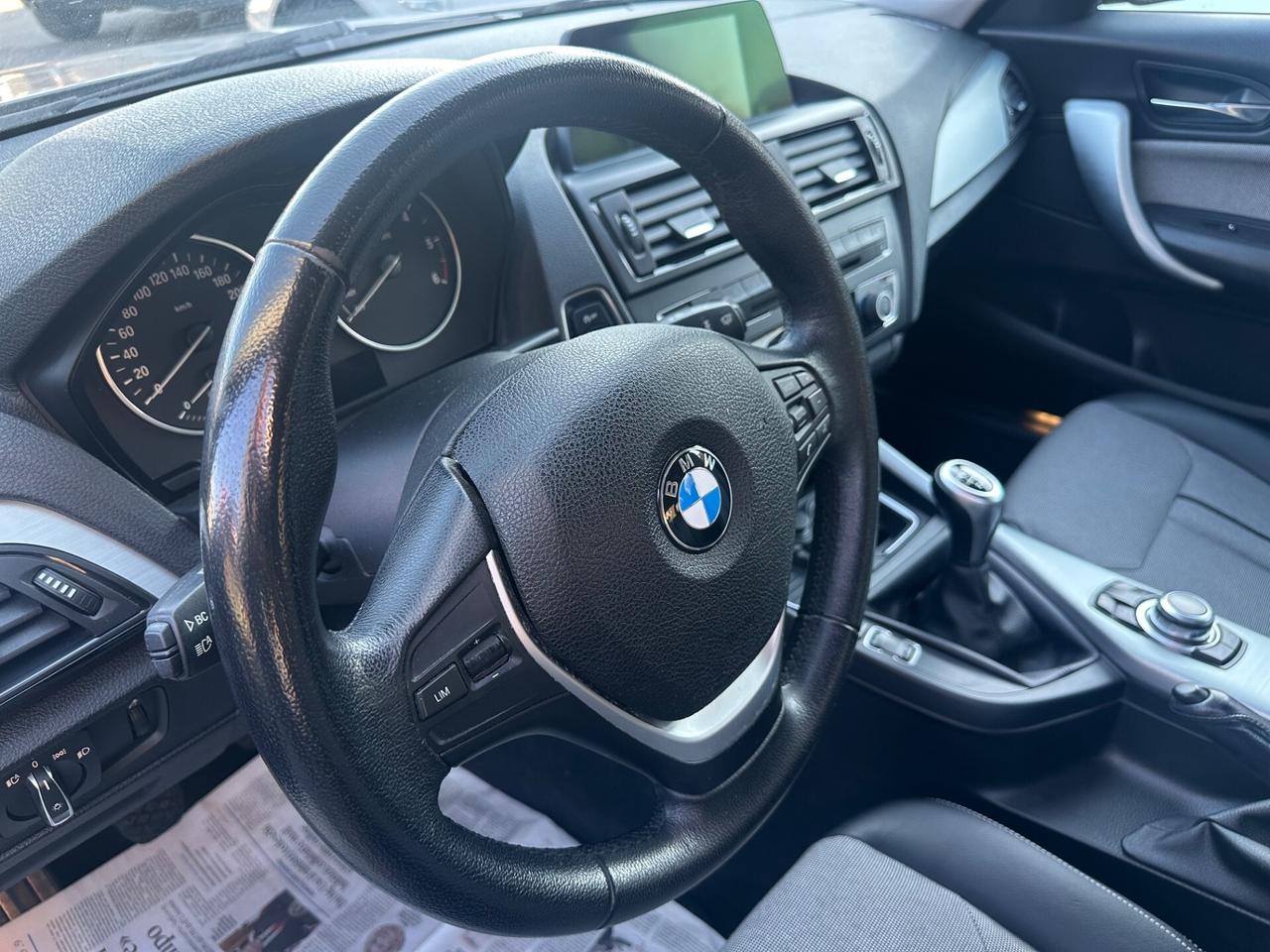 Bmw 116 116d 5p. Urban led sensori di parcheggio pelle